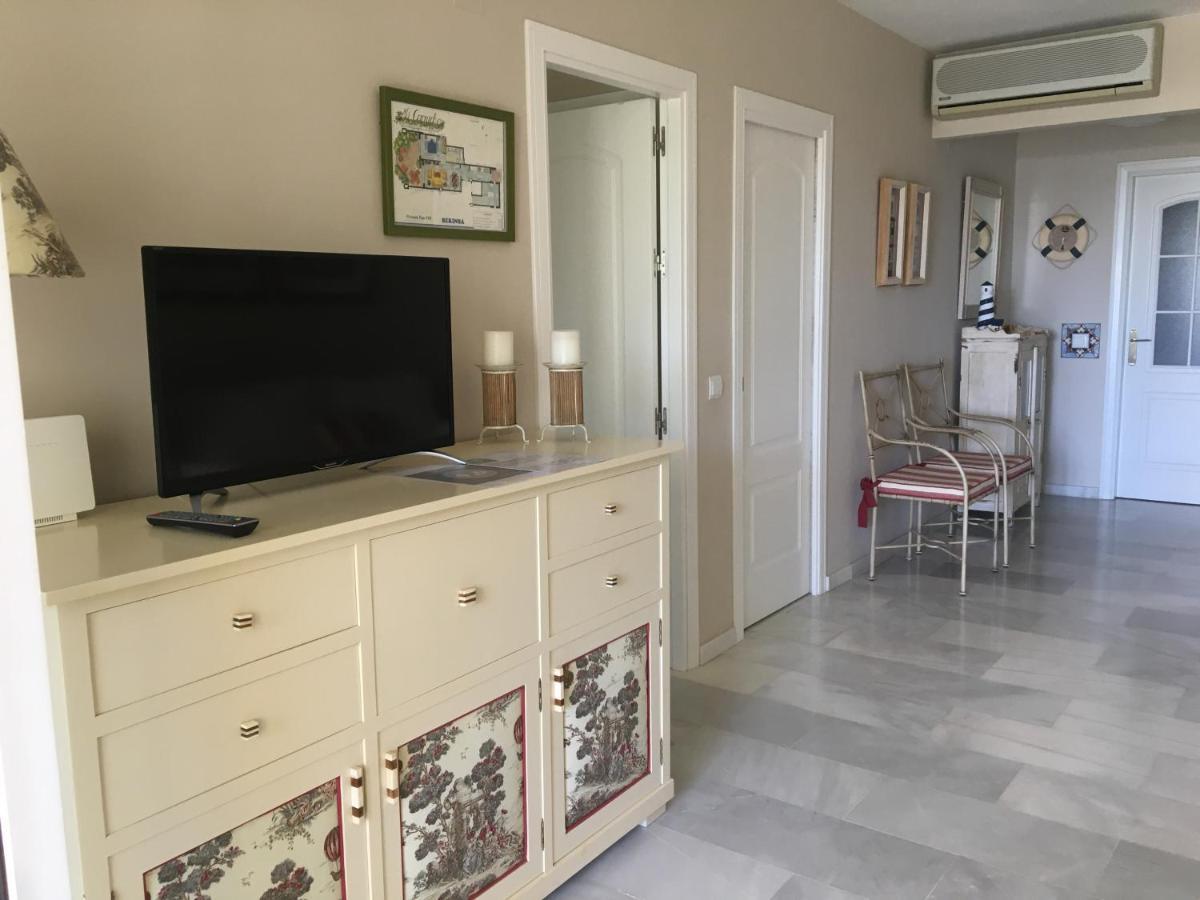 Mi Capricho, Beachfront, Grownfloor, Private Garden & Terrace Sitio de Calahonda 외부 사진
