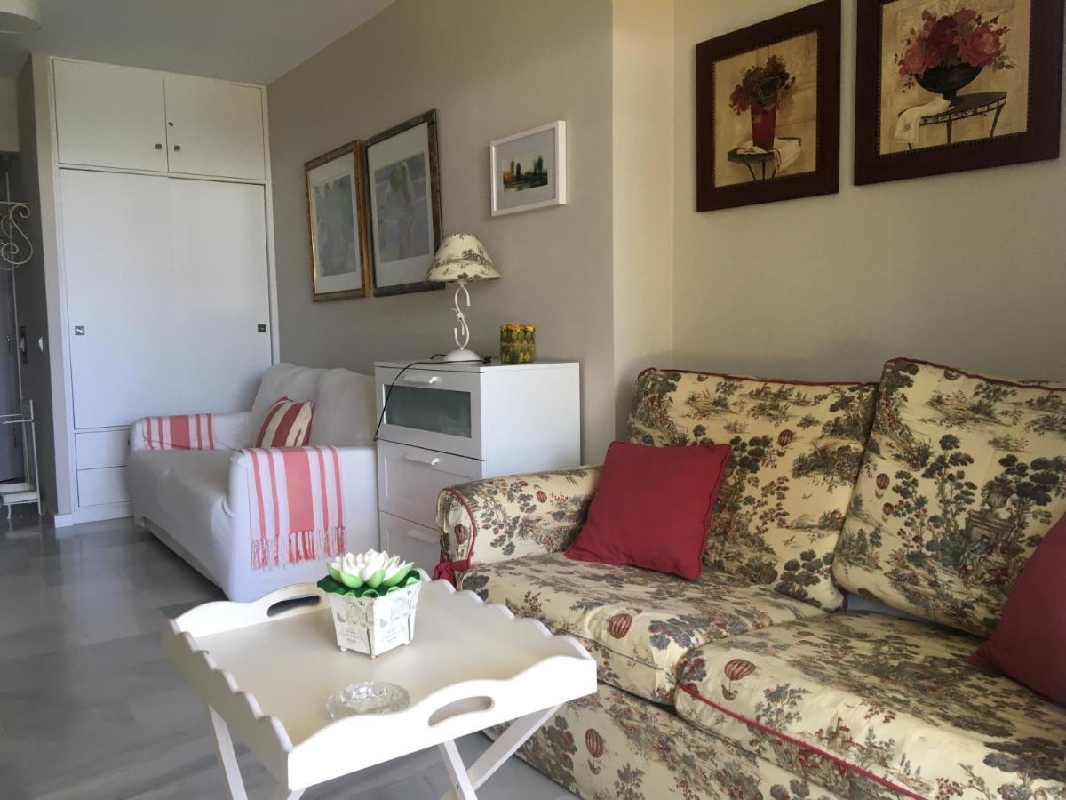 Mi Capricho, Beachfront, Grownfloor, Private Garden & Terrace Sitio de Calahonda 외부 사진