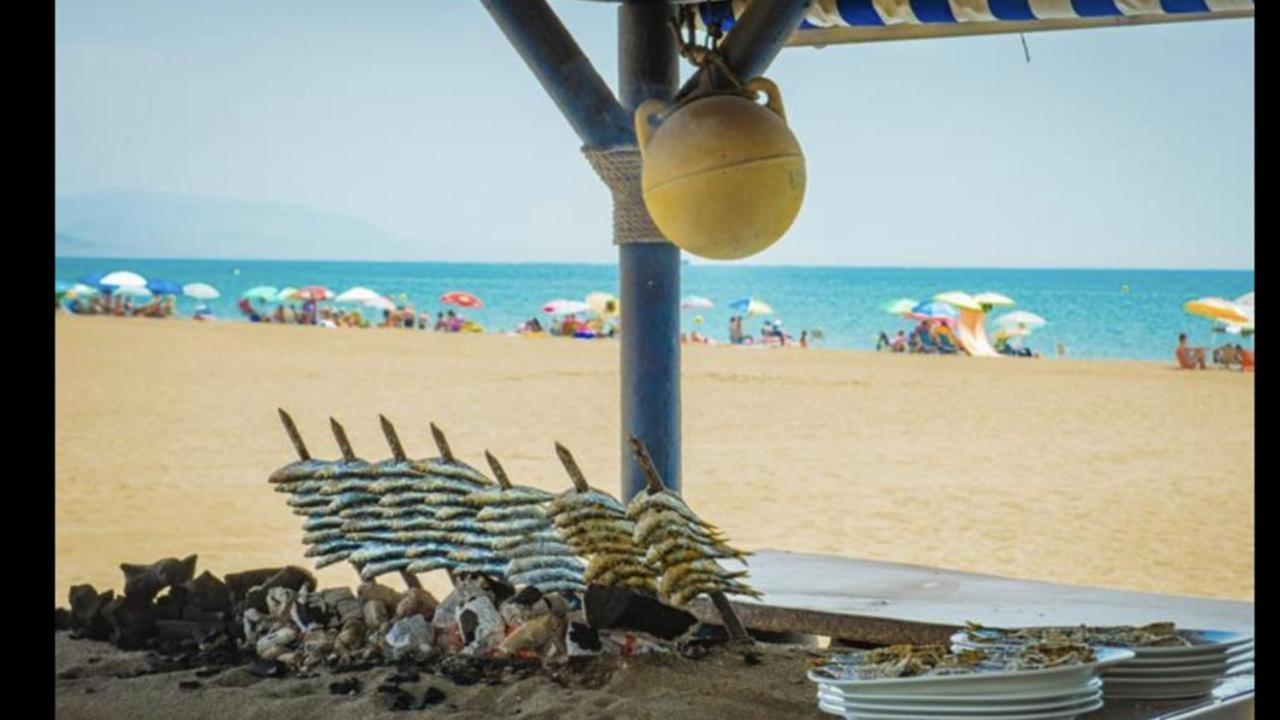 Mi Capricho, Beachfront, Grownfloor, Private Garden & Terrace Sitio de Calahonda 외부 사진