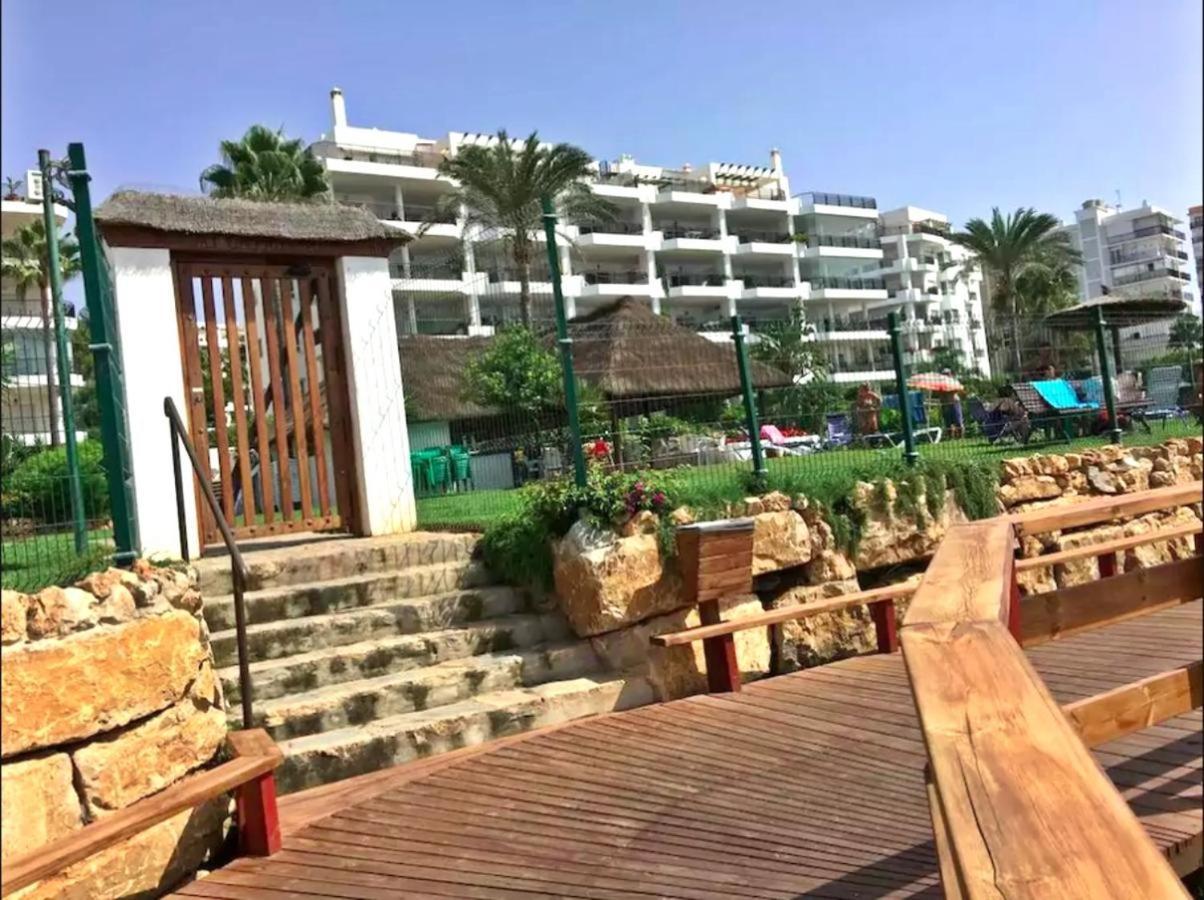 Mi Capricho, Beachfront, Grownfloor, Private Garden & Terrace Sitio de Calahonda 외부 사진