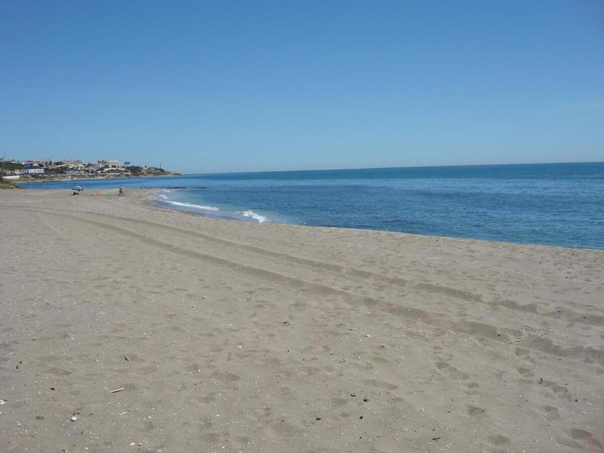 Mi Capricho, Beachfront, Grownfloor, Private Garden & Terrace Sitio de Calahonda 외부 사진