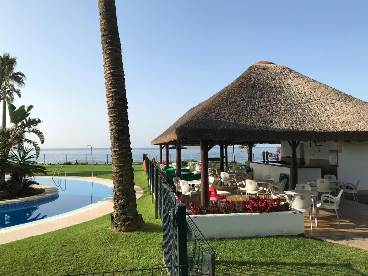 Mi Capricho, Beachfront, Grownfloor, Private Garden & Terrace Sitio de Calahonda 외부 사진